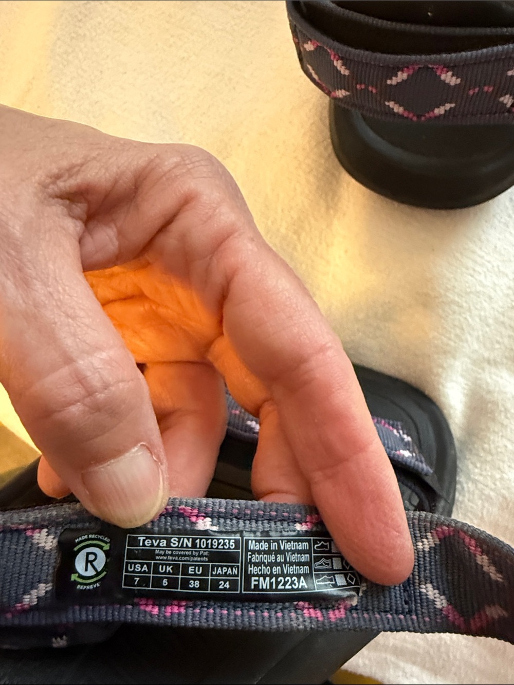 Teva Gray and Pink Strappy Outdoor Sandals - Picture 4 of 4